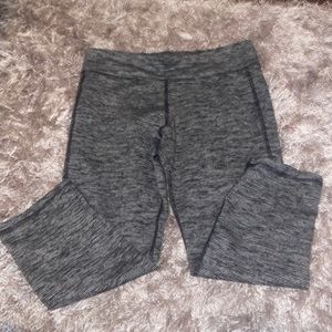 stripped leggings (yoga pants)